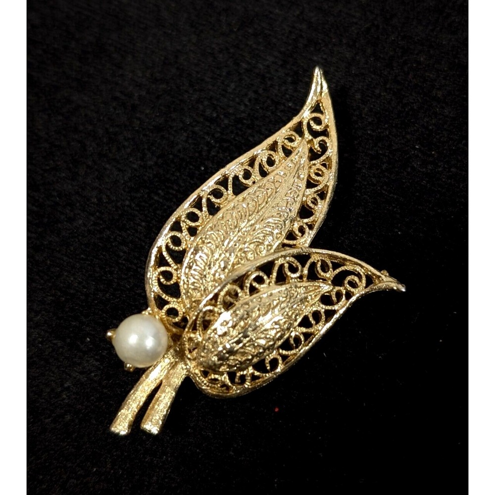 Vintage Gold Tone Double Leaf Faux Pearl Brooch | Open Metal Work Scroll Pin
